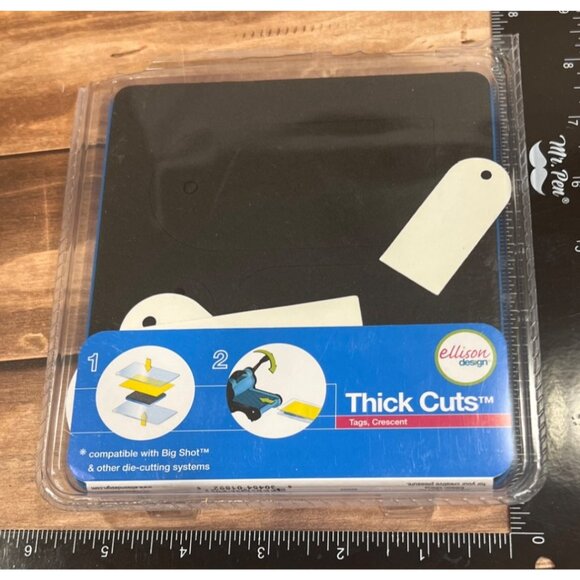 NEW Sizzix 22300 Ellison Design Thick Cuts Tags Crescent - Picture 4 of 4
